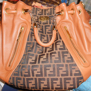 Fendi Handbag Vintage Excellent Condition